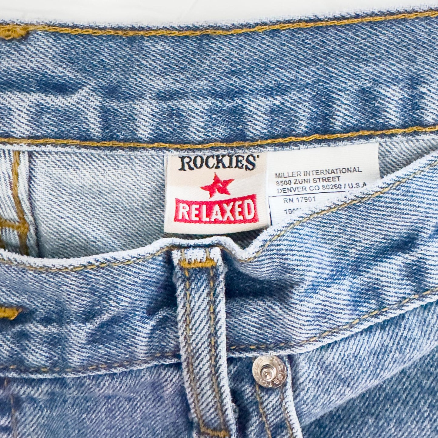 Vintage Rockies Women's Mom Jeans - Large